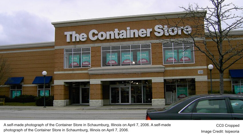 A self-made photograph of the Container Store in Schaumburg, Illinois on April 7, 2006. A self-made