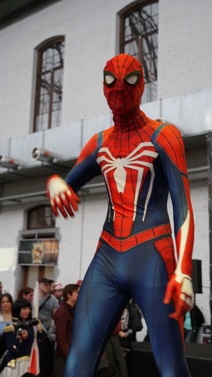 Comiccon Brussels - 2019 - Day 1 - Cosplay Parades Catwalk - Comic Books