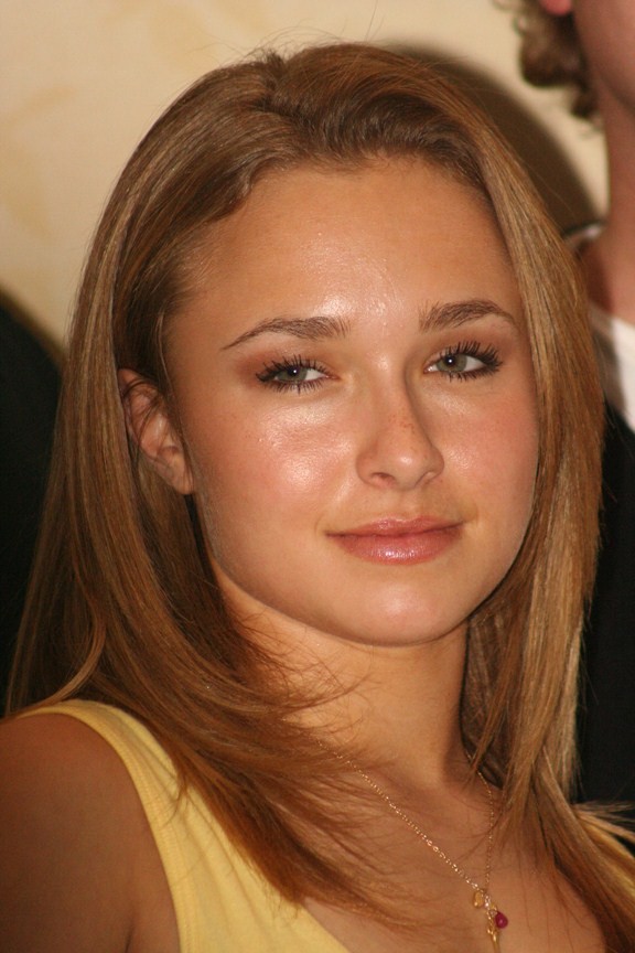 Hayden Panettiere who plays Clare Bennet from the show Heroes