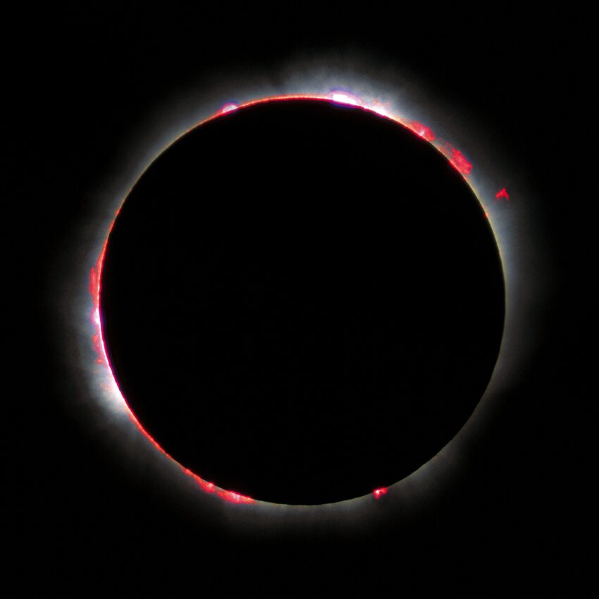 Total solar eclipse of August 11, 1999 in France.