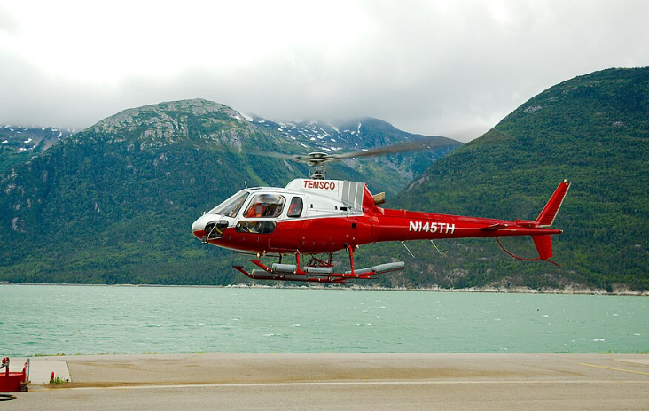 Eurocopter AS350 B2 Ecureuil (N145TH)