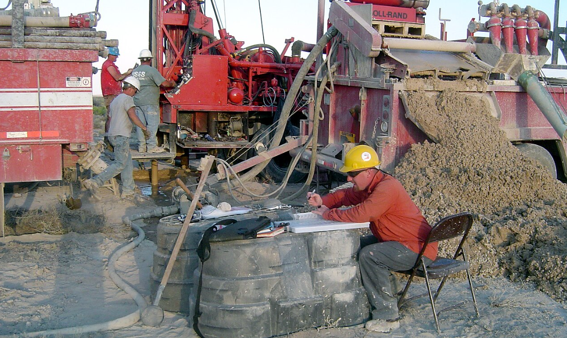 A picture of a mud log in process. Mud logging is the process of recording the lithology a rotary drill penetrates, typically used in oil well drilling.