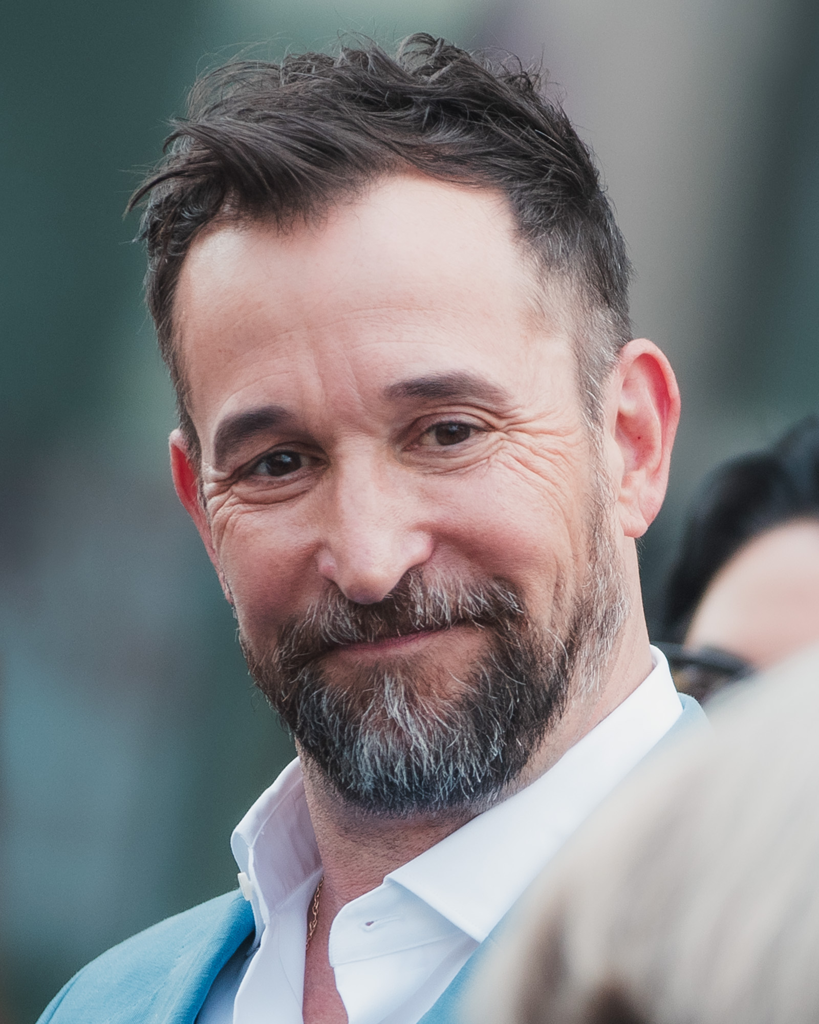 Noah Wyle - Walk of Fame-01.jpg