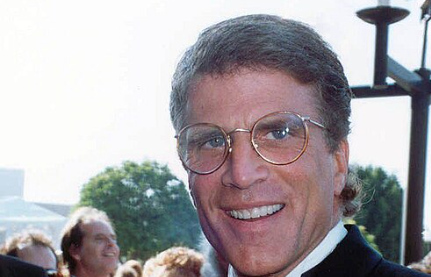 Ted Danson at the 42nd Emmy Awards - Sept. 1990. Located at the Pasadena Civic Auditorium