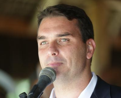 Deputado Estadual Flávio Bolsonaro em formatura do grupamento de intervenção tática