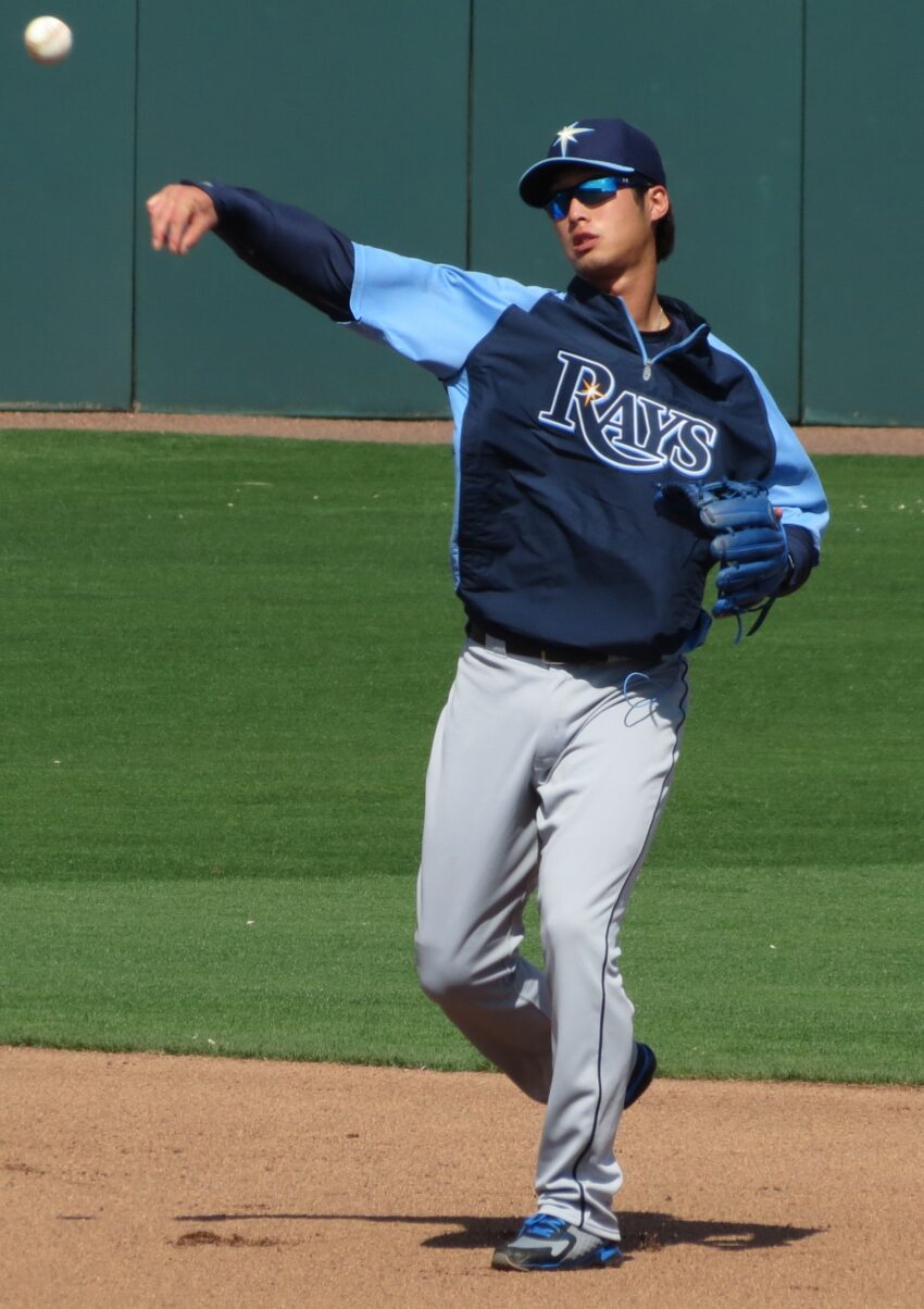 Hak-Ju Lee