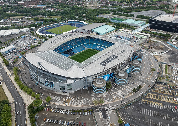 Manchester city etihad stadium